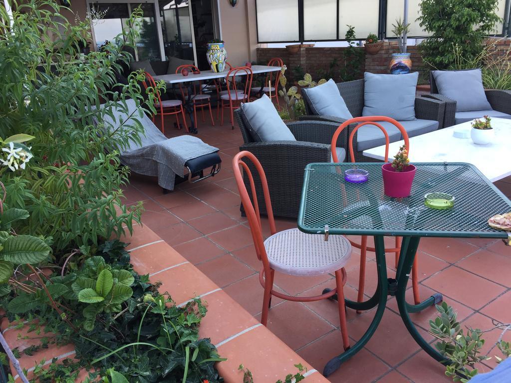 Alojamento de Acomodação e Pequeno-almoço La Terrazza Sul Mare